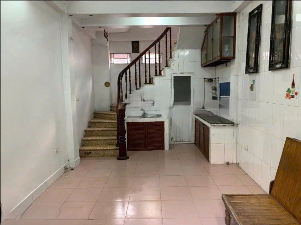 Cho thue nhà 3 tầng Phố Trần Khánh Dư, 6.5 Triệu - Ảnh chính